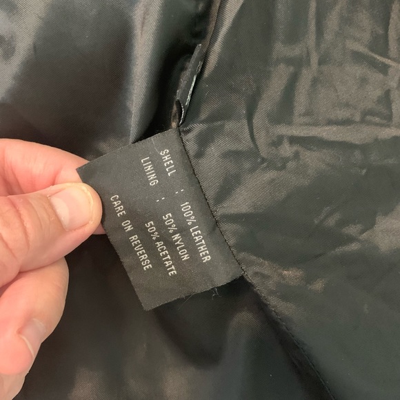 Colebrook leather jacket. size L. In Black. - Picture 4 of 11